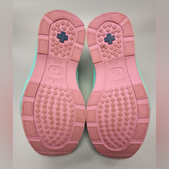 Gale's nurse shoes - Picture 6 of 12